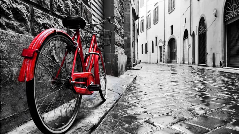 Mit einem Fahrrad… in Attika