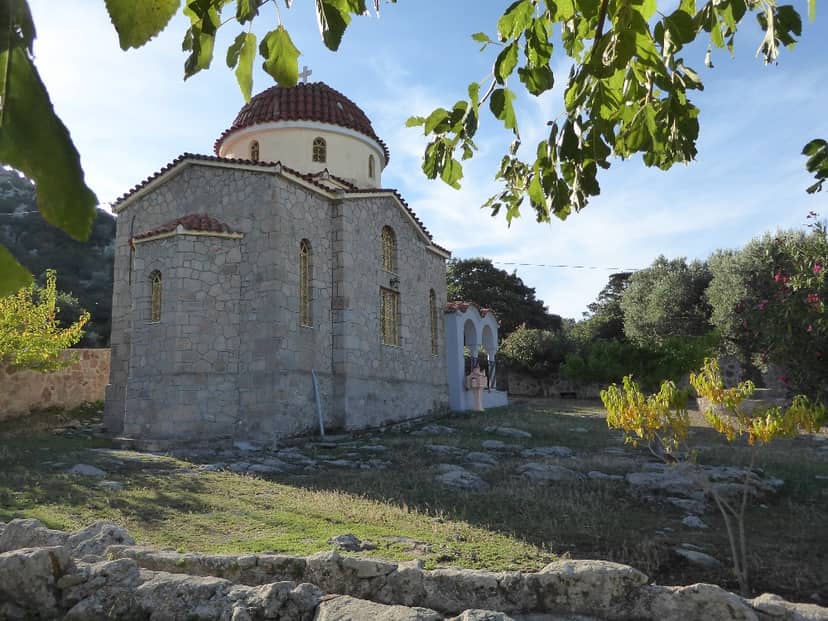 Ιερά Μονή Κοιμήσεως Θεοτόκου Χρυσολεοντίσσης (Παναγία Χρυσολεόντισσα)-Αίγινα