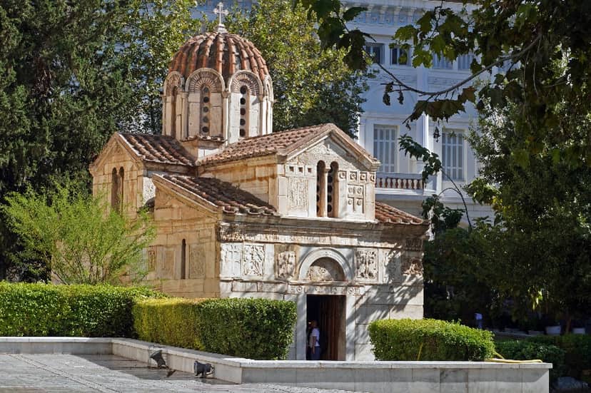 Holy Church of Panagia Gorgoepikoos (Saint Eleftherios or Small Metropolis)