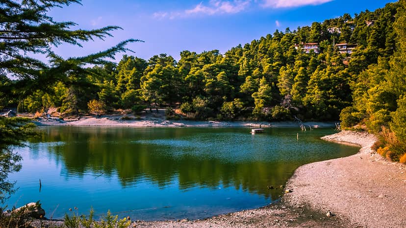 Autumn in Attica: a breath of fresh air, nature and sea