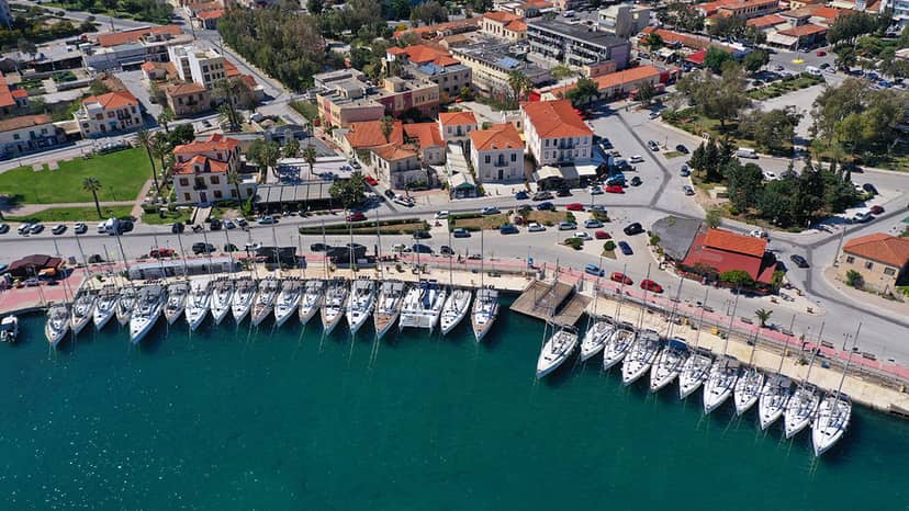 Découvrez les sites autour des ports de l'Attique!