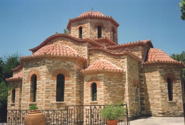 Penteli, Monastery