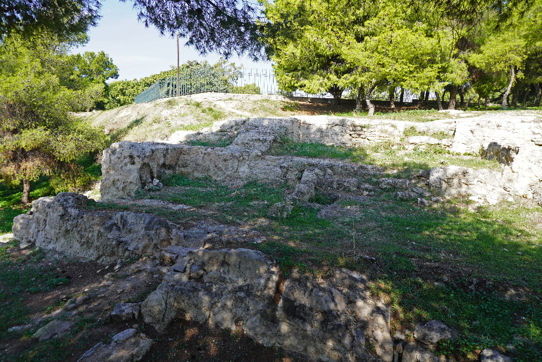 Stone Clock Zea