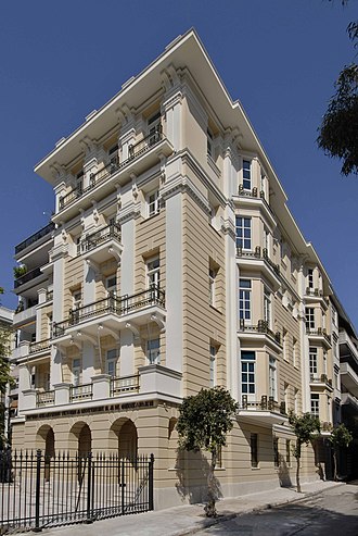 Building_during_the_day_(B._&_M._Theocharakis_Foundation_for_the_Fine_Arts_and_Music)