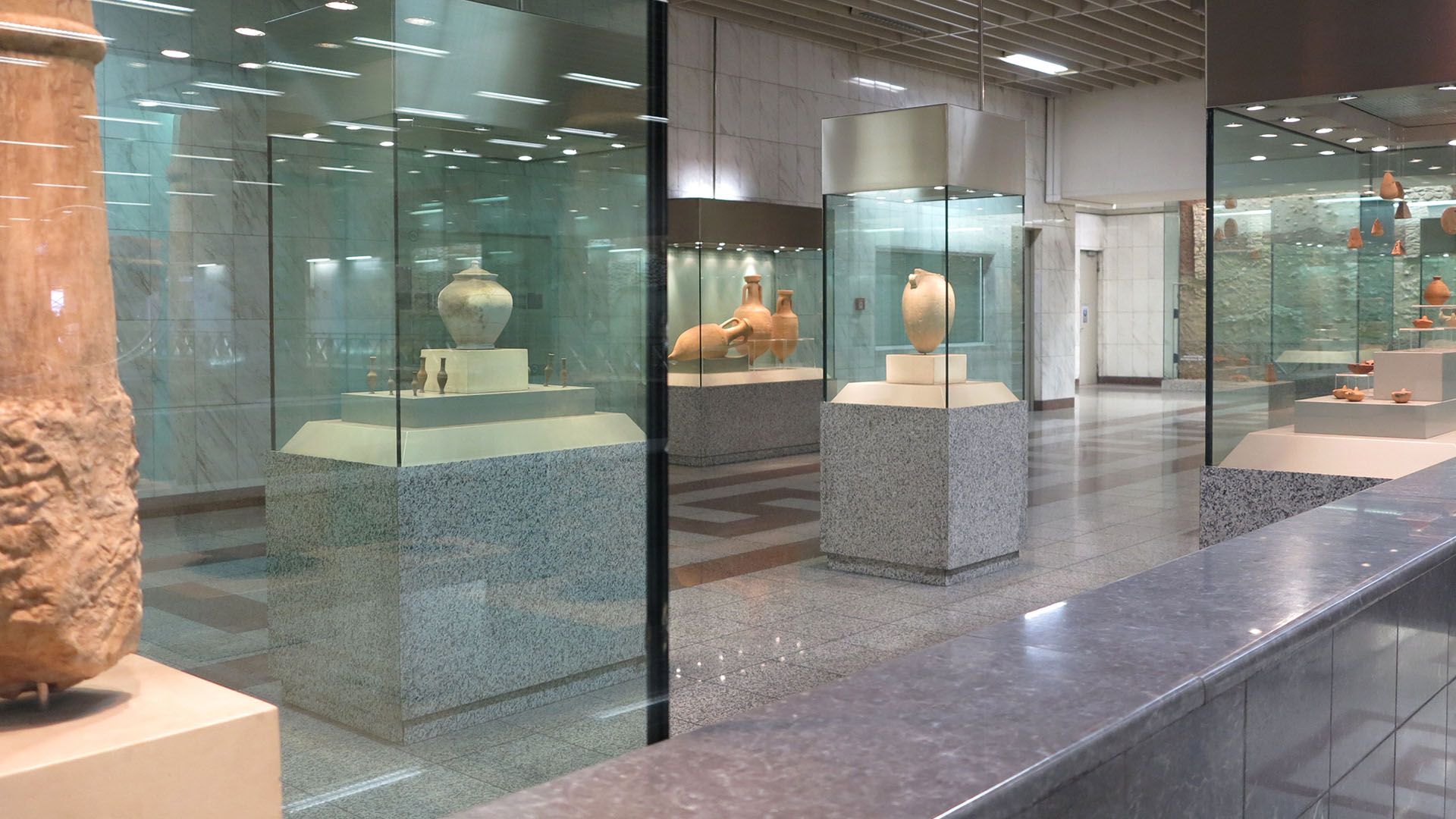 Syntagma-Metro-Station-Archaeological-Collection