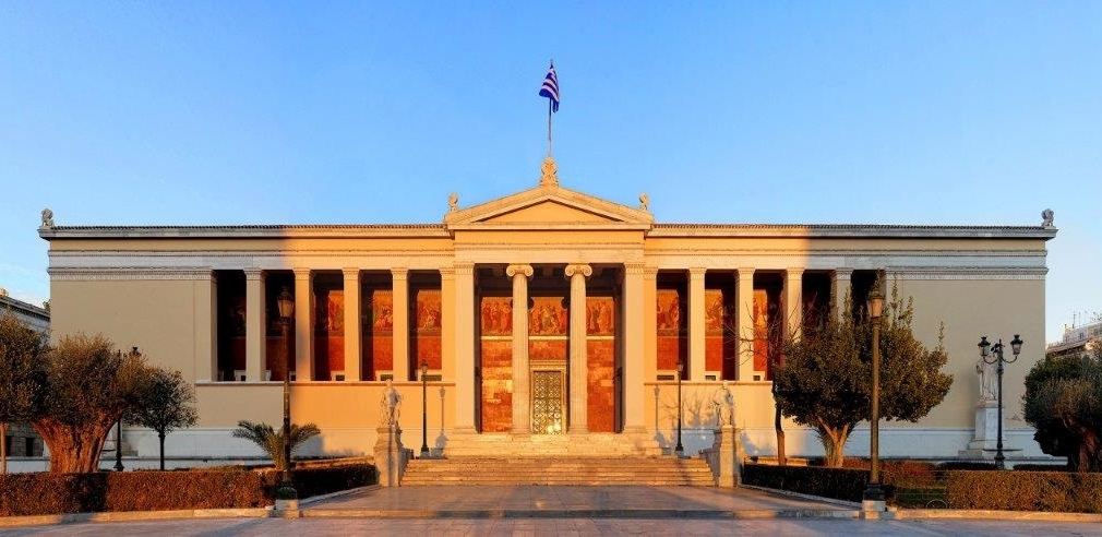 central-building-1010×492